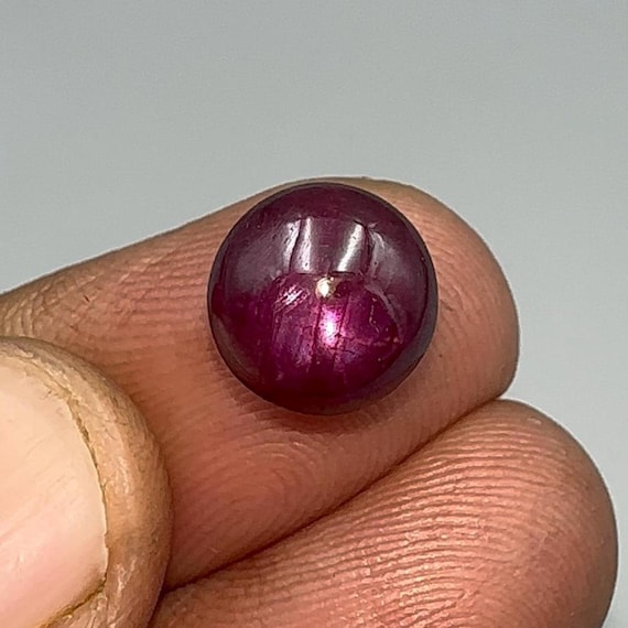 Deep Red Star Ruby Cabochon | 5 Carat Oval Gemstone