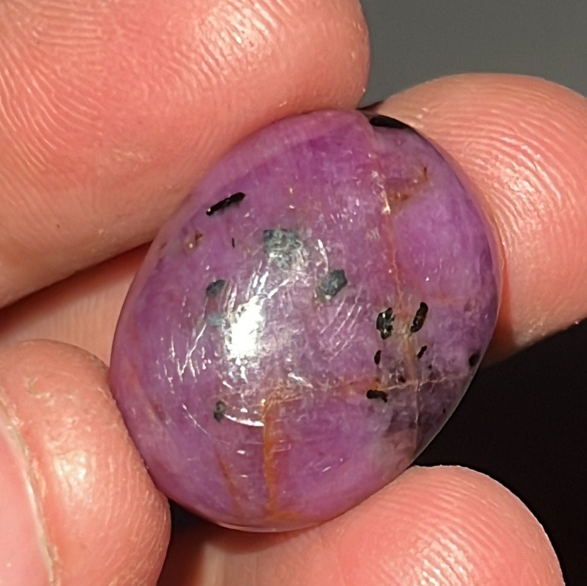 Natural Red Ruby Star Cabochon: 34.60 Carat Oval Gemstone
