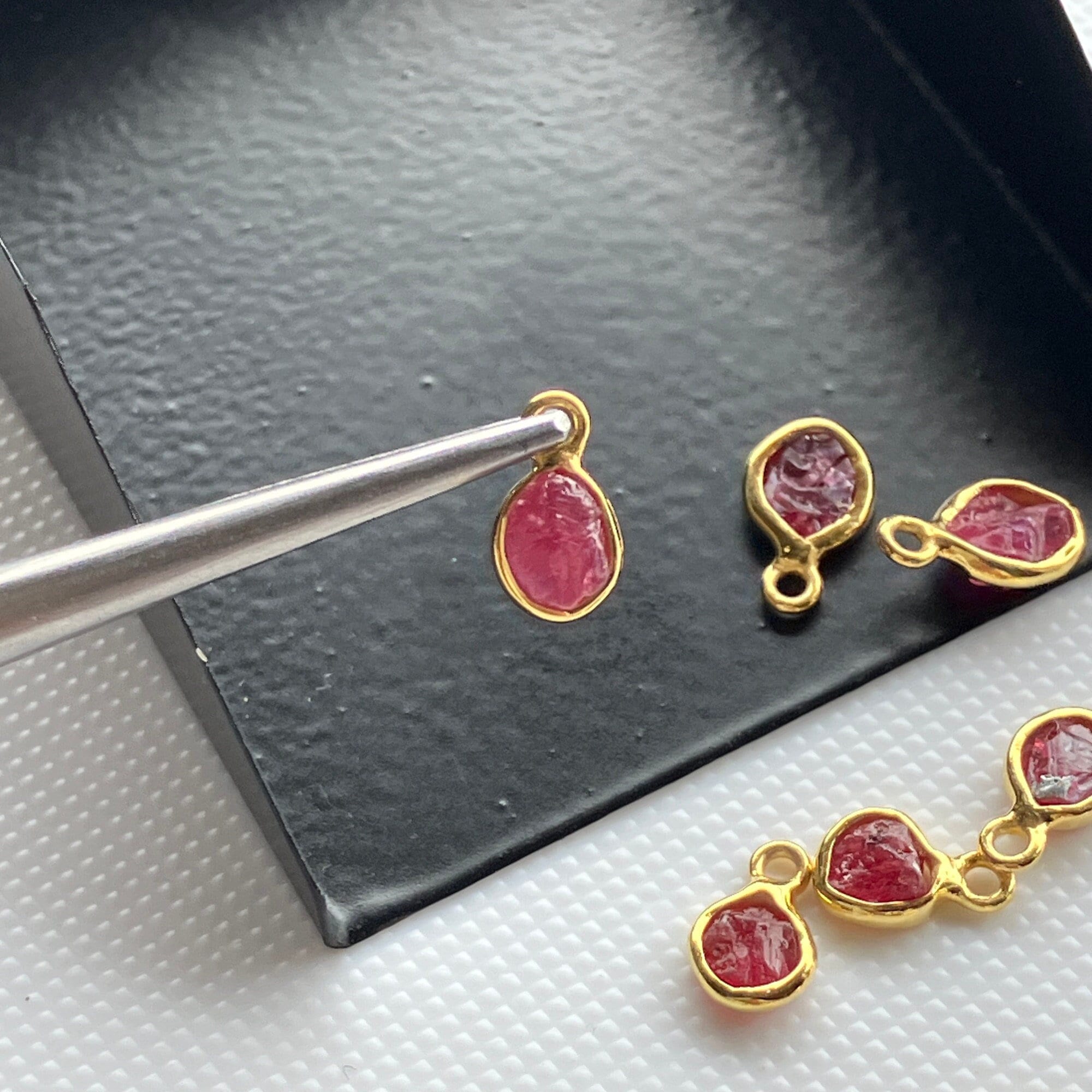 10 Pieces Raw Ruby Sterling Silver Jewelry Connector, Rough Ruby Vermeil Gold Connectors, Bezel Gemstone Connector Charms Sku-5427/1 10 Pieces Raw Ruby Sterling Silver Jewelry Connector, Rough Ruby Vermeil Gold Connectors, Bezel Gemstone Connector Charms Sku-5427/1