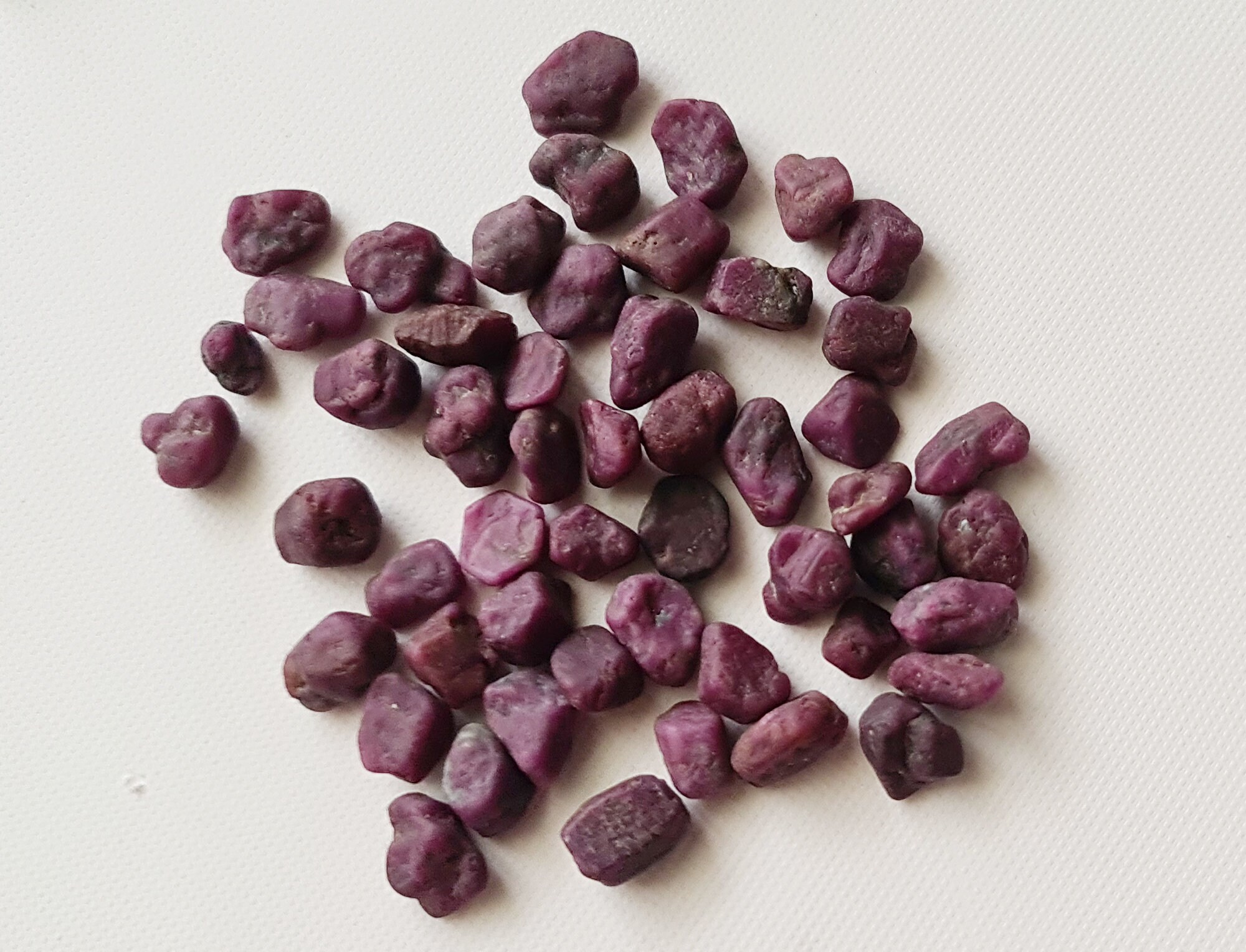 8-12mm Ruby Raw Gemstone, Ruby Rough, Pink Ruby Raw, Ruby Raw Crystals, Loose Ruby Sticks, Ruby Jewelry (5pcs -10pcs Options) - Pdg353