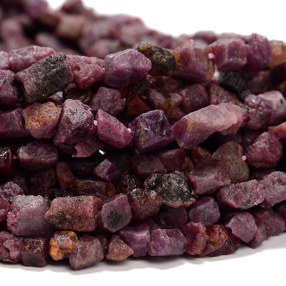 Natural Rough Ruby Gemstone Nugget 4-6mm 6-8mm Loose Beads (d603) Natural Rough Ruby Gemstone Nugget 4-6mm 6-8mm Loose Beads (d603)