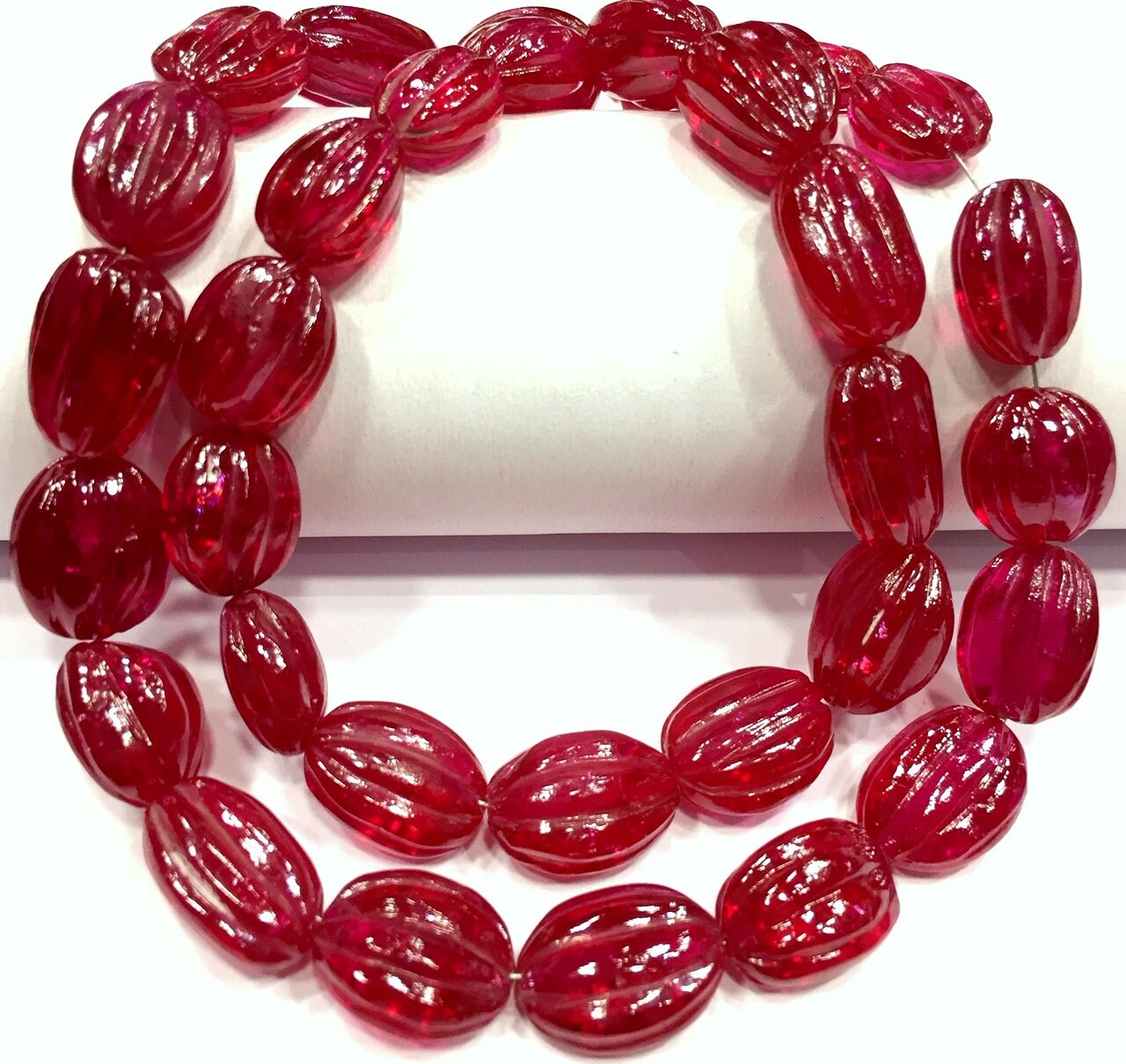 Ruby Nuggets Beads,ruby Carved Nuggets,transparent Ruby Gemstone Beads,ruby Carving Beads,ruby Carved Stone,ruby Beads Strand 5 Strand. Ruby Nuggets Beads,ruby Carved Nuggets,transparent Ruby Gemstone Beads,ruby Carving Beads,ruby Carved Stone,ruby Beads Strand 5 Strand.