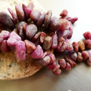 Raw ruby chunky 7-12mm beads- 4in strand crystals gemstone -bracelet craft natural beads-jewelry making