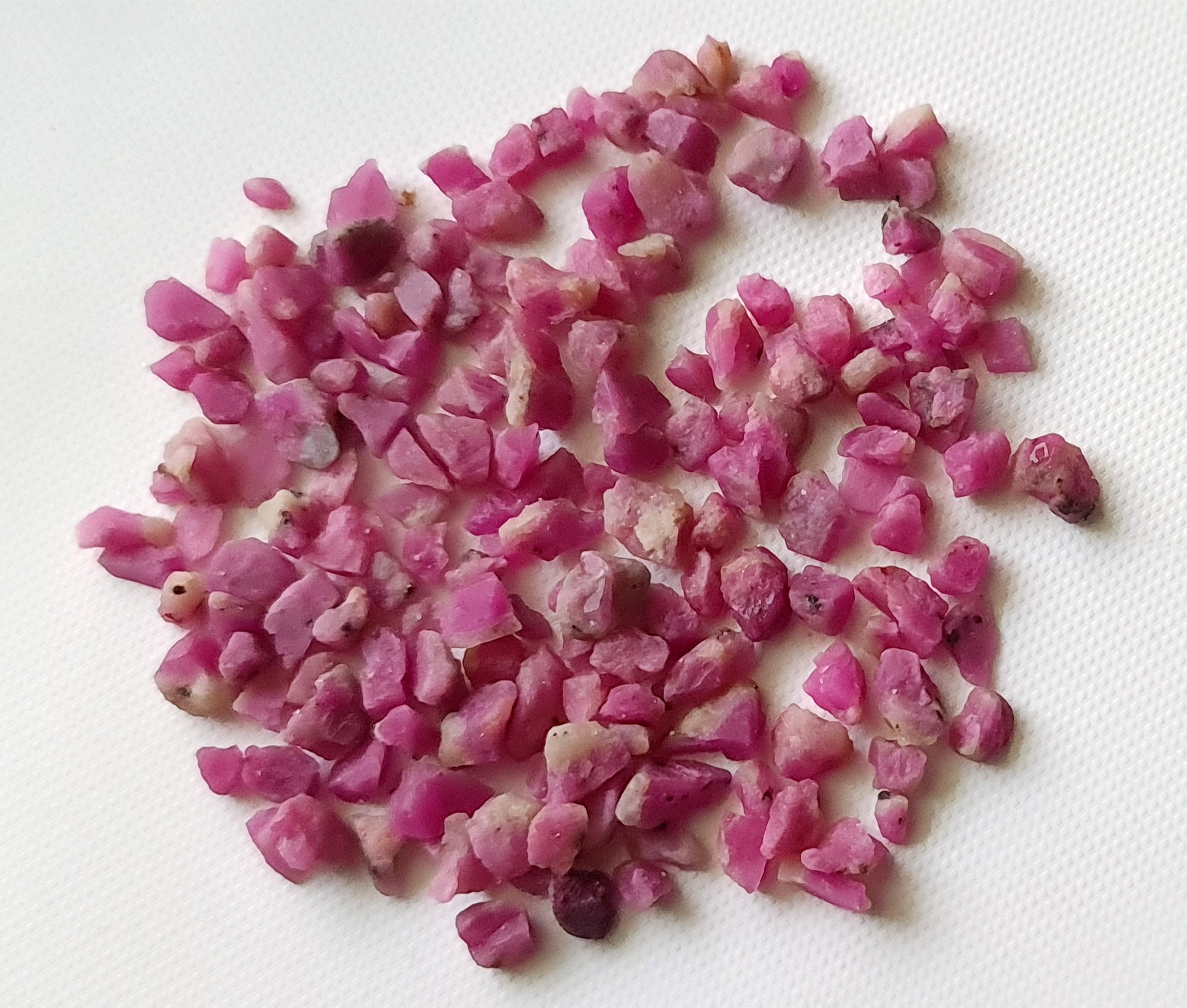 Ruby Rough, Raw Natural Ruby For Ring / Earrings/ Necklace / Jewelry, Loose Ruby Gemstone Undrilled 4-7mm (10 Cts - 50 Cts) - Pksg239