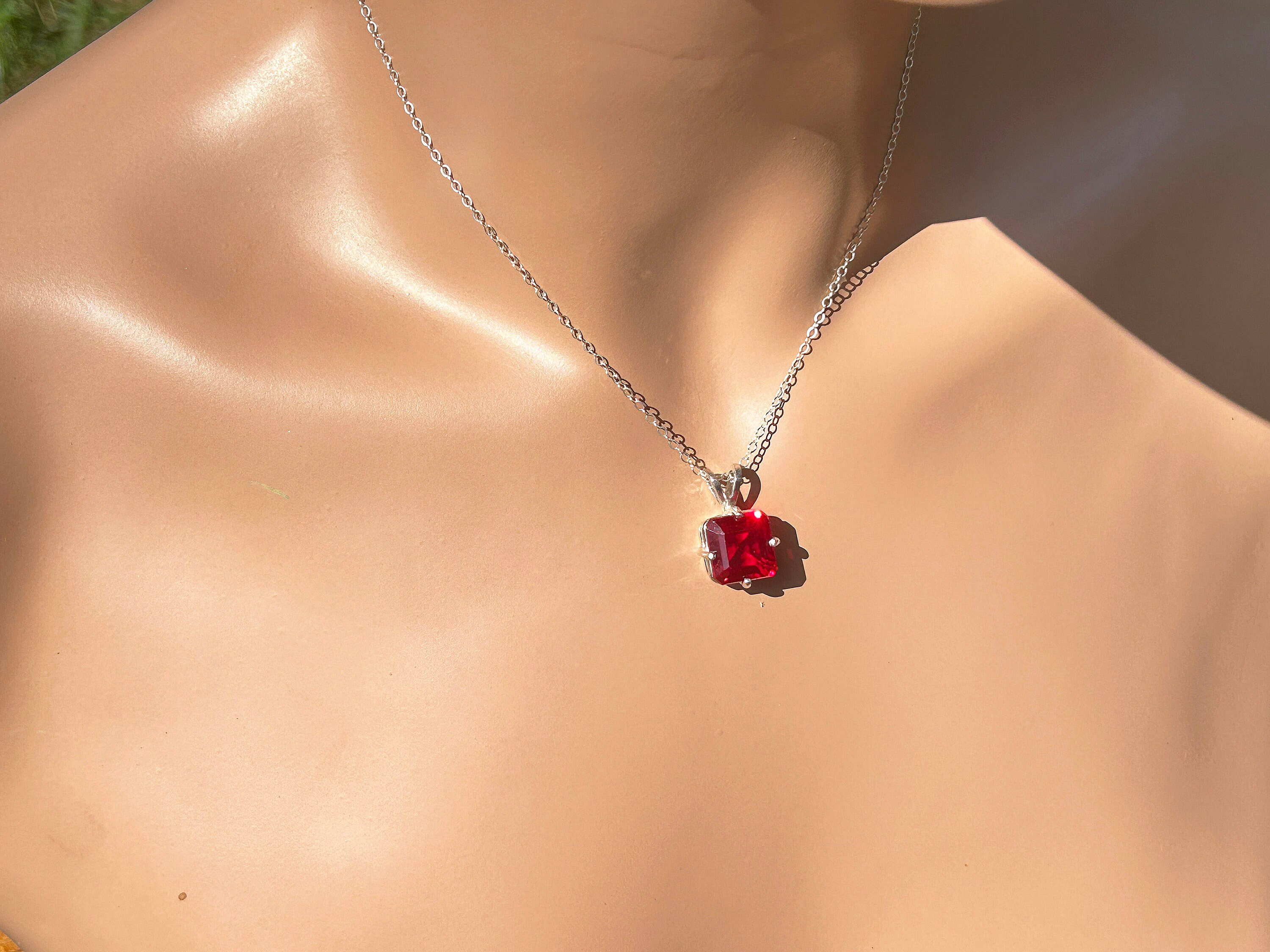Blood Red Ruby Necklace / 3.15 Or 3.90 Ct Vvs 8 Or 9 Mm Natural Red Ruby / July Birthstone Necklace /sterling Silver /no Visible Inclusions