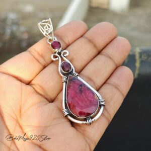 Handmade Ruby 925 Sterling Silver Pendant Necklace Handmade Ruby 925 Sterling Silver Pendant Necklace