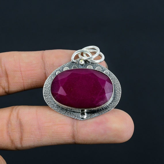 Handmade Kashmir Ruby Pendant: Faceted 925 Sterling Silver Jewelry