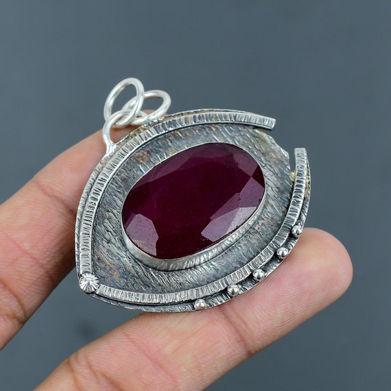 Handmade Kashmir Ruby Pendant: Faceted Gemstone, 925 Sterling Silver