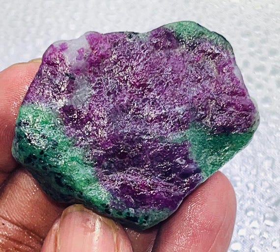 100%natural Ruby Zosite African Rough Rough Stone Genuine Zosite Ruby Raw Rough Caret 325 Gemstone Dark Red Coler Ruby Zosite Size Very Rare