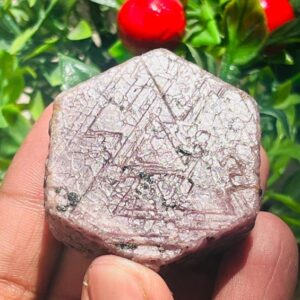 Ruby raw crystal-Recorde Keeper Purpe Amazing Tringal Formation With Sacred Geometry.. whight  300 caret