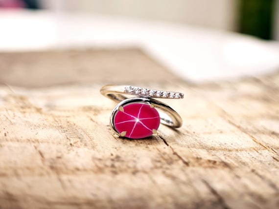Art Deco Ruby Star Engagement Ring For Women 14k Gold Ruby Star Gemstone Ring Vintage Oval Shape Ruby Star Ring Unique Statement Bridal Ring