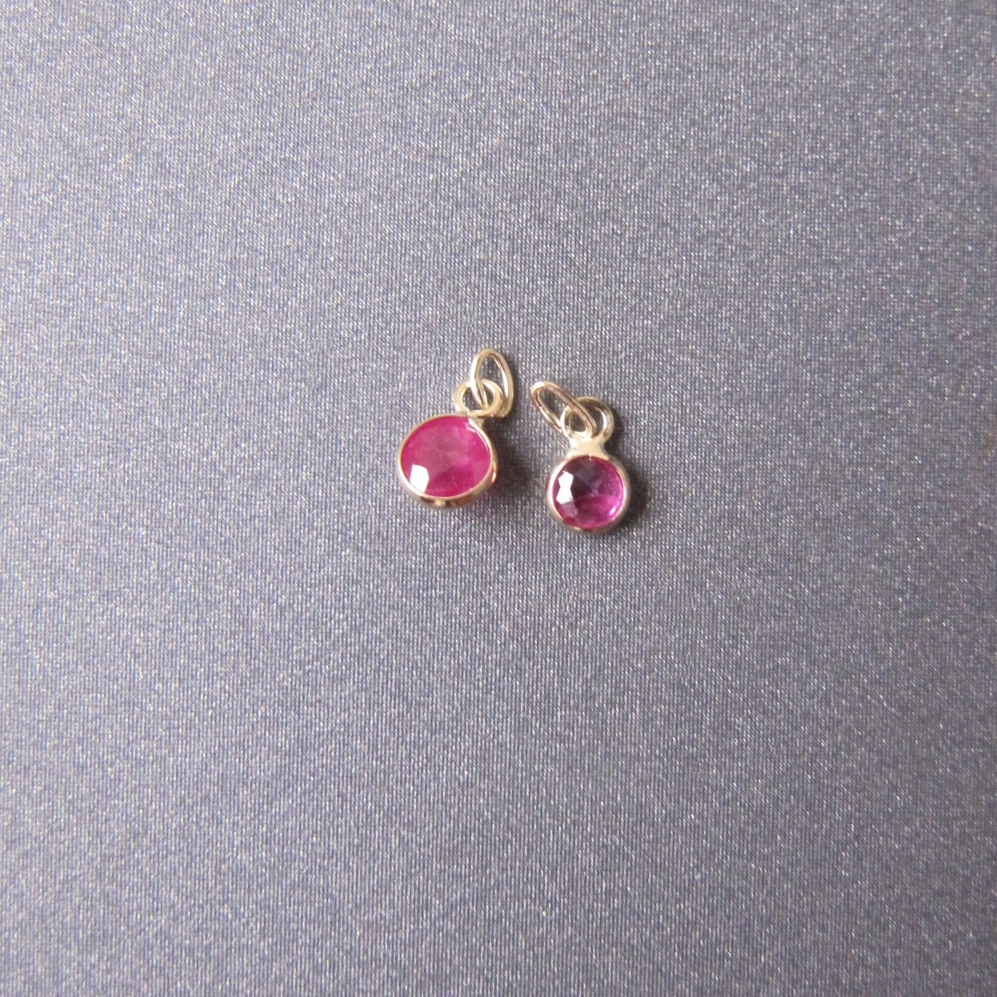 Ruby Charm In 14k Yellow Or White Gold • Natural Round 2.50 / 3mm Very Small • Tiny 1.30x2.30mm Ring With 1mm Hole • Vibrant Fuchsia Pink