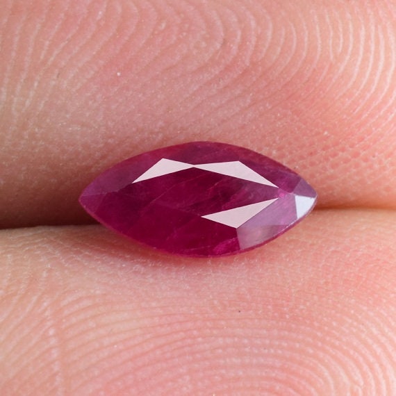 0.85 Cts Natural Burmese Ruby 9x4.5x2.2 Mm Faceted Marquise 1 Piece Precious Loose Gemstone , 100% Natural Ruby Gemstone - Rured-1019