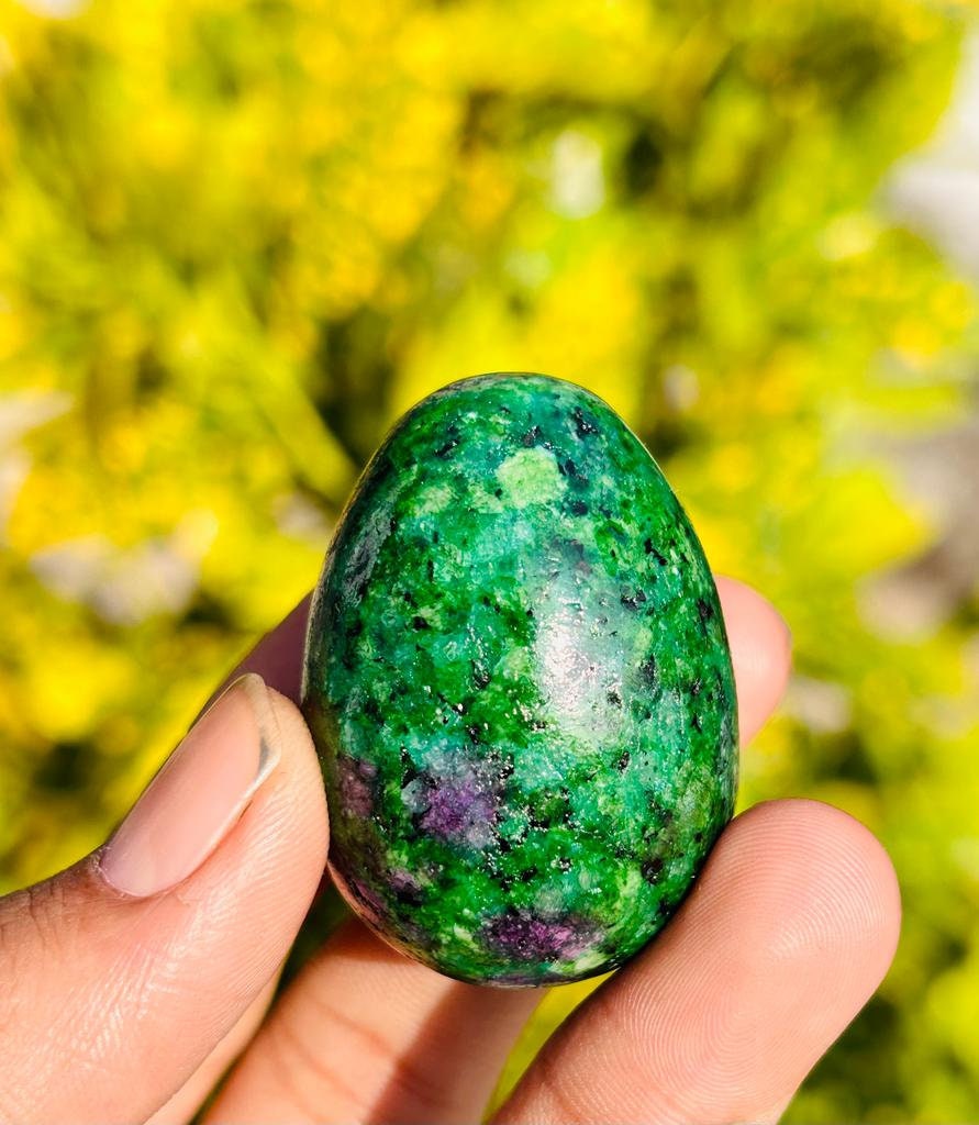 Ruby In Zosite Palm Stones Rebirth Strength Ruby Zosite Palm U V Reactive Chakas Alingment Polished Ruby Zosite Palm Stone