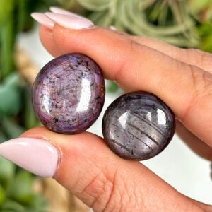 Ruby Mini Tumble | S, L | - No. 324 (polished Red Crystal Pocket Stone, Heart Chakra, Love)