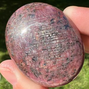 Star Ruby Palm Stone, Polished Pink Crystal, Uv Reactive Fidget Stone (1.9") #6