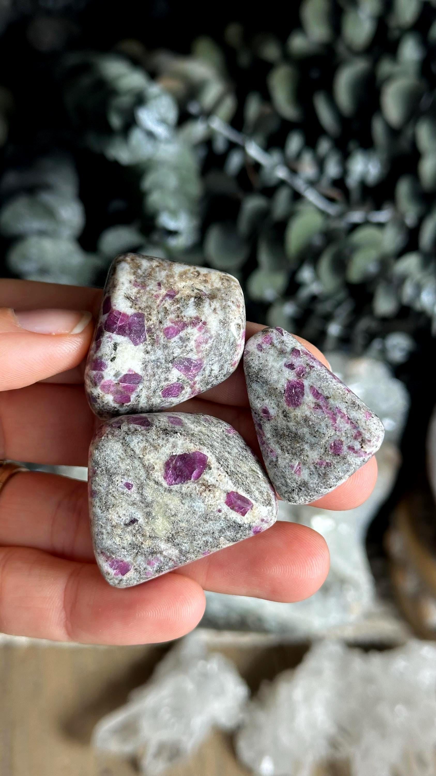 Tumbled Ruby In Albite, Uv Reactive