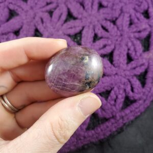Ruby Pocket Stone Polished Crystals Small Palm Stones Gallet Crystal Natural love july birthstone gift tumbled Ruby Pocket Stone Polished Crystals Small Palm Stones Gallet Crystal Natural love july birthstone gift tumbled