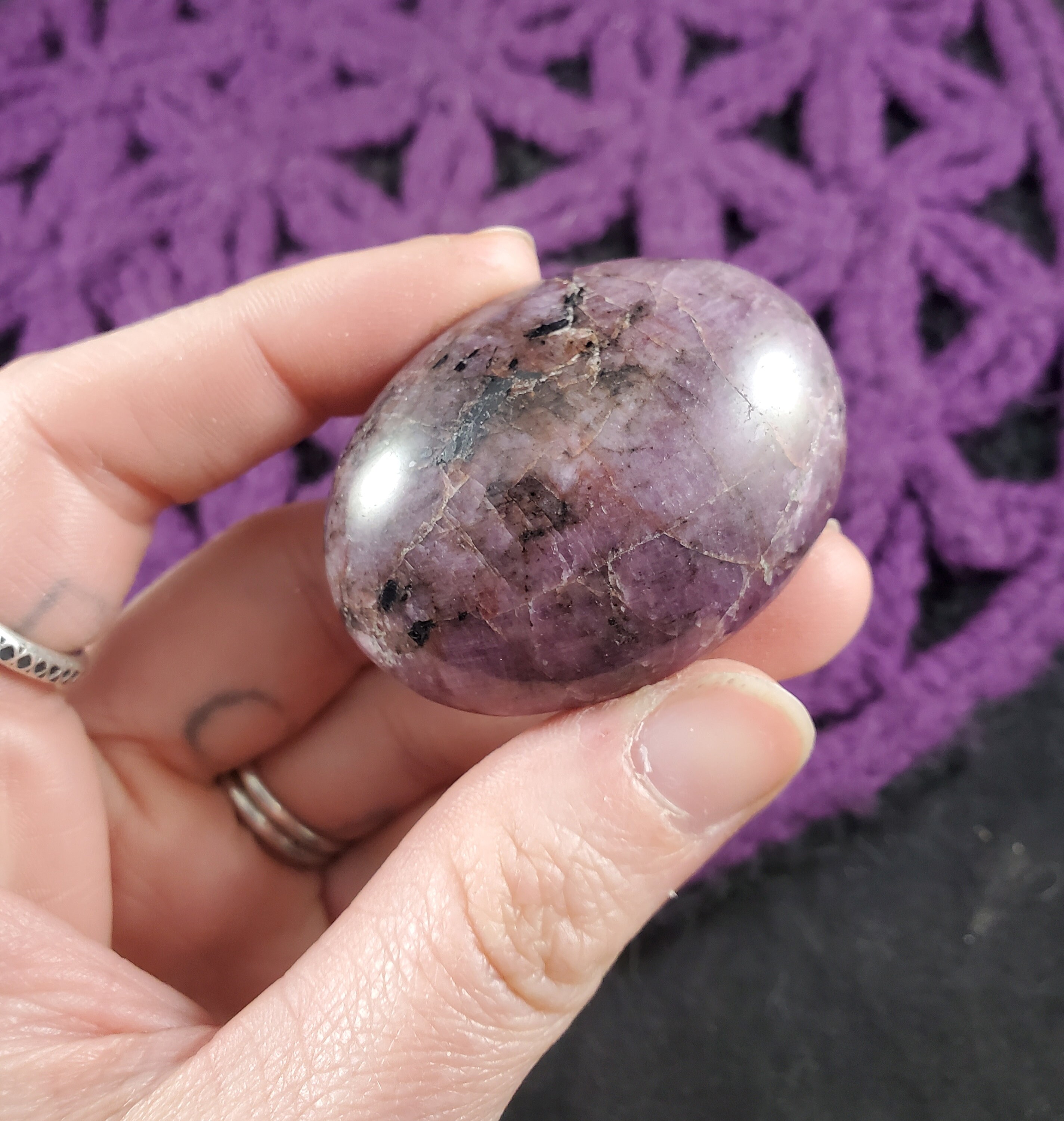 Star Ruby Palmstone Polished Crystals Palm Stones Gallet Crystal Natural Love July Birthstone Gift Tumbled Star Ruby Palmstone Polished Crystals Palm Stones Gallet Crystal Natural Love July Birthstone Gift Tumbled