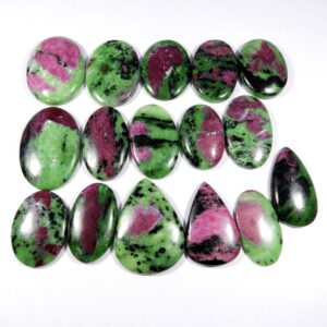 Charming~ Ruby Zoisite Gemstone. Natural Red Ruby Zoisite. Polished Green Ruby Zoisite Cabochon. Mix Shape Ruby Zoisite Losse. Variation Charming~ Ruby Zoisite Gemstone. Natural Red Ruby Zoisite. Polished Green Ruby Zoisite Cabochon. Mix Shape Ruby Zoisite Losse. Variation