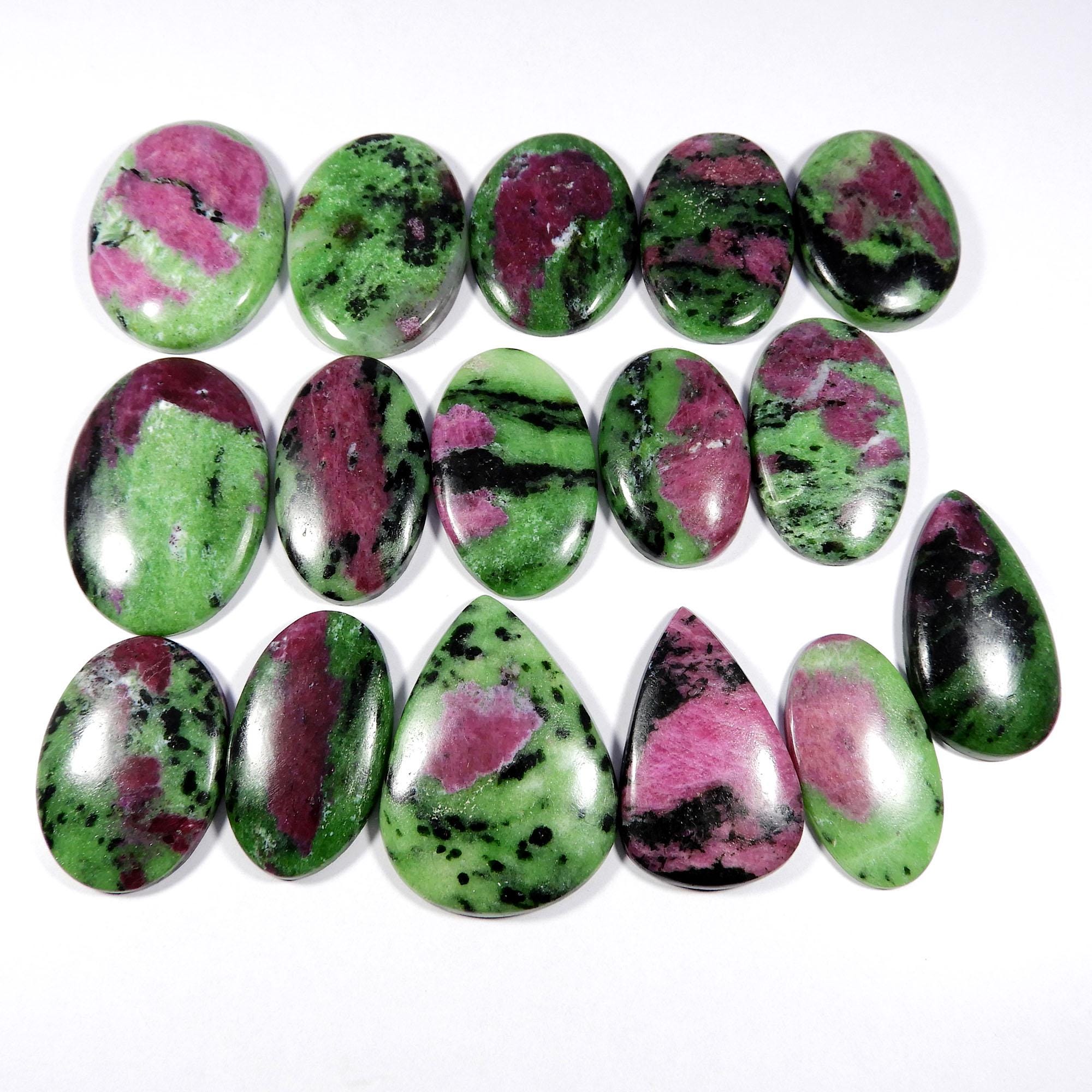 Charming~ Ruby Zoisite Gemstone. Natural Red Ruby Zoisite. Polished Green Ruby Zoisite Cabochon. Mix Shape Ruby Zoisite Losse. Variation Charming~ Ruby Zoisite Gemstone. Natural Red Ruby Zoisite. Polished Green Ruby Zoisite Cabochon. Mix Shape Ruby Zoisite Losse. Variation