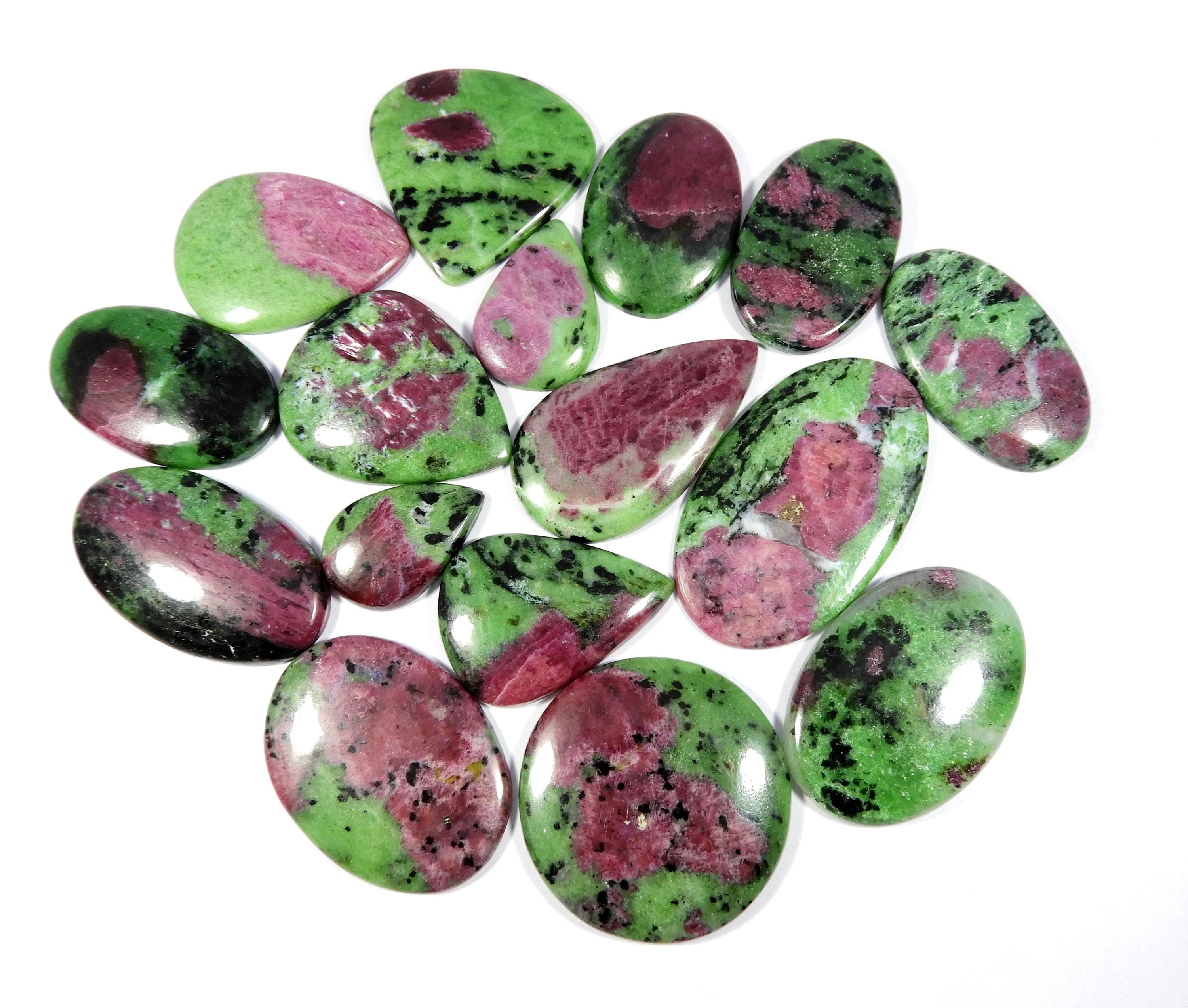 Ruby Zoisite Cabochon. Charming~ Green Red Ruby Zoisite. Natural Ruby Zoisite Gemstone. Wholesale Mix Shape Ruby Zoisite Losse For Jewelry. Ruby Zoisite Cabochon. Charming~ Green Red Ruby Zoisite. Natural Ruby Zoisite Gemstone. Wholesale Mix Shape Ruby Zoisite Losse For Jewelry.
