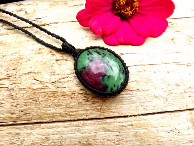Ruby Zoisite Necklace, Ruby Zoisite Gemstone, Mothers Day Gift Idea, Christmas Gift Ideas, Gemstone Necklace, Macrame Necklace, Ruby Jewelry Ruby Zoisite Necklace, Ruby Zoisite Gemstone, Mothers Day Gift Idea, Christmas Gift Ideas, Gemstone Necklace, Macrame Necklace, Ruby Jewelry