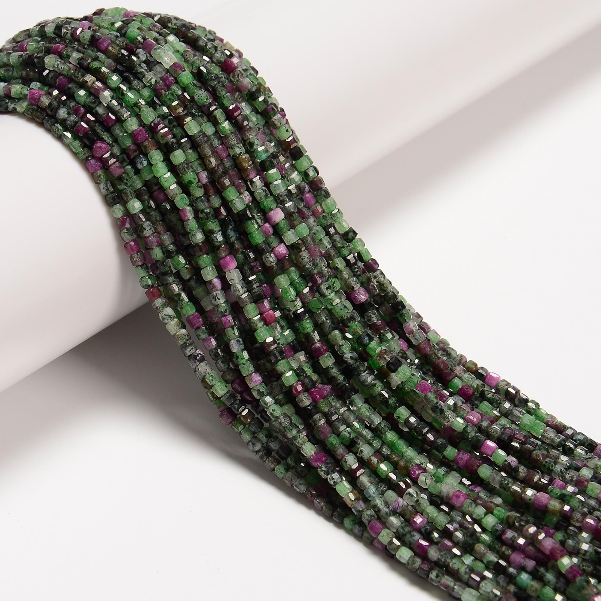 Natural Ruby Zoisite Faceted Cube Beads Size 2mm 15.5'' Strand