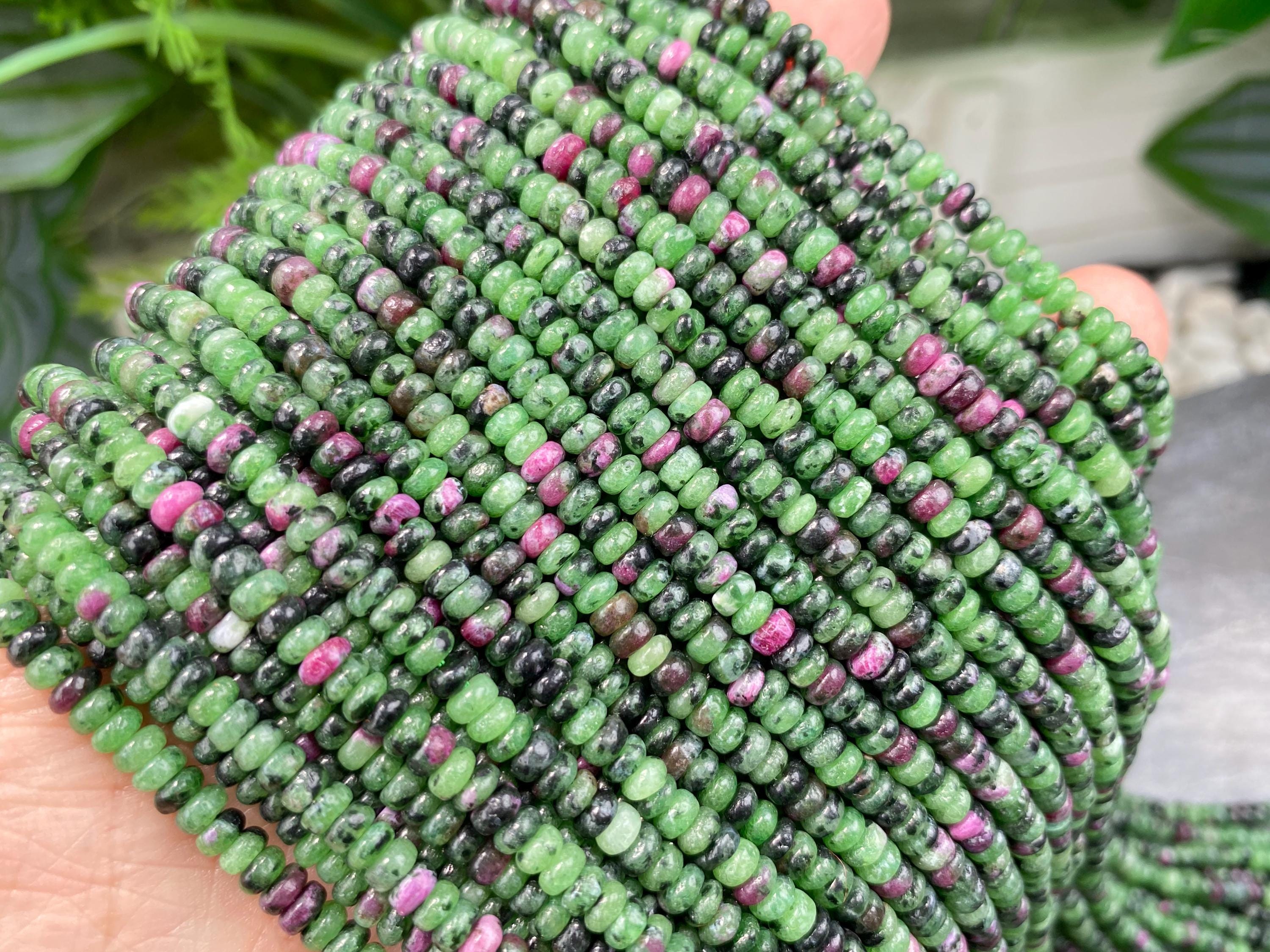 Natural 2x4mm Ruby Zoisite Smooth Rondelle/heishi Gemstone Loose Beads,bracelets/necklace/diy For Jewelry Making,crystal Wholesale Beads. Natural 2x4mm Ruby Zoisite Smooth Rondelle/heishi Gemstone Loose Beads,bracelets/necklace/diy For Jewelry Making,crystal Wholesale Beads.