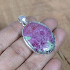 Handmade Oval Ruby Zoisite Pendant: 925 Sterling Silver Gemstone Handmade Oval Ruby Zoisite Pendant: 925 Sterling Silver Gemstone