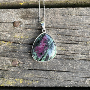 Natural Ruby Zoisite Anyolite Silver Necklace, Ruby Zoisite Anyolite Pendant, Ruby Zoisite Men Necklace, Special Piece, Skin Touch Design Natural Ruby Zoisite Anyolite Silver Necklace, Ruby Zoisite Anyolite Pendant, Ruby Zoisite Men Necklace, Special Piece, Skin Touch Design