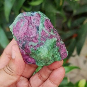 Raw Ruby Zoisite Chunk: Natural Triangle Crystal (61x39x28 mm) Raw Ruby Zoisite Chunk: Natural Triangle Crystal (61x39x28 mm)