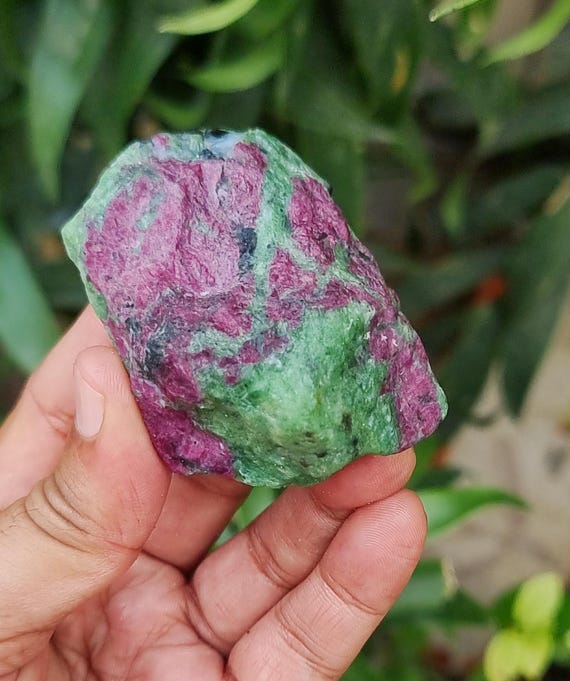 Raw Ruby Zoisite Chunk: Natural Triangle Crystal (61x39x28 Mm)