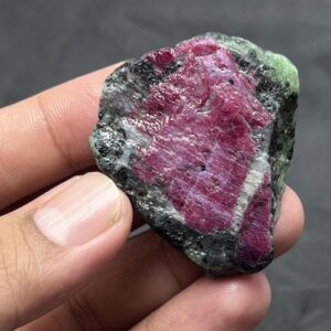 Natural Ruby Zoisite Rough | Raw Anyolite Gemstone 40.8g 48x38x17mm Natural Ruby Zoisite Rough | Raw Anyolite Gemstone 40.8g 48x38x17mm
