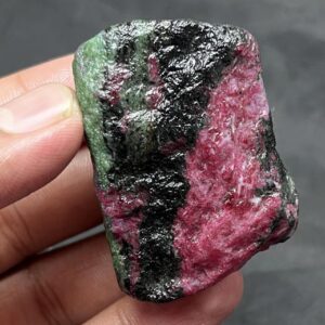 Natural Ruby Zoisite Rough | Raw Anyolite Crystal 101.7g 56x35x27mm Natural Ruby Zoisite Rough | Raw Anyolite Crystal 101.7g 56x35x27mm