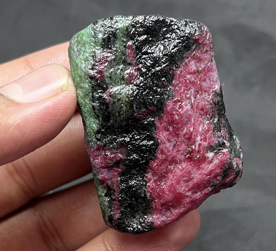 Natural Ruby Zoisite Rough | Raw Anyolite Crystal 101.7g 56x35x27mm Natural Ruby Zoisite Rough | Raw Anyolite Crystal 101.7g 56x35x27mm