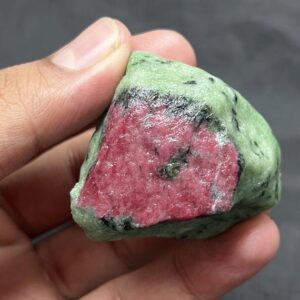 Unpolished Natural Ruby Zoisite Rough | Raw Anyolite Minerals 97.5g 50x42x32mm Unpolished Natural Ruby Zoisite Rough | Raw Anyolite Minerals 97.5g 50x42x32mm