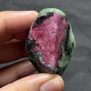 Natural Ruby Zoisite Rough | Raw Matrix Stone 106.7g 56x38x35mm Natural Ruby Zoisite Rough | Raw Matrix Stone 106.7g 56x38x35mm