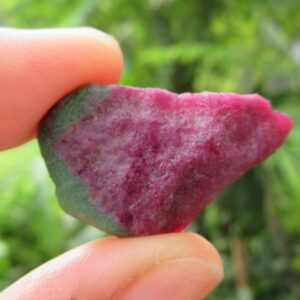 Ruby Zoisite Rough: 38.25 Crt Anyolite Healing Crystal Ruby Zoisite Rough: 38.25 Crt Anyolite Healing Crystal