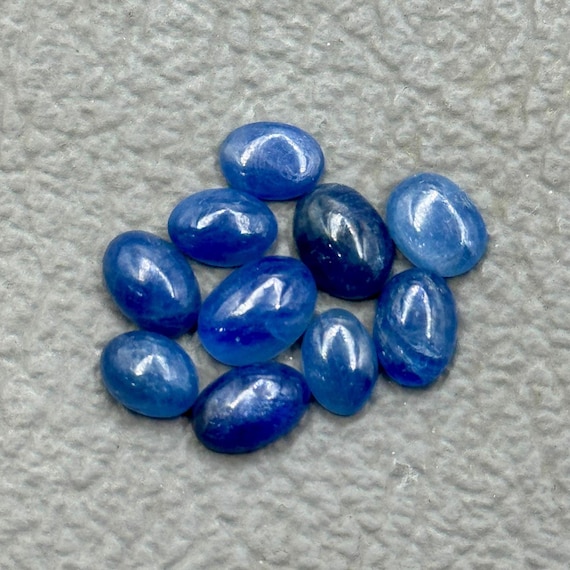 Blue Sapphire Cabochon Gemstone Lot (10 Pieces) - 13.20 Carat, 7-8mm