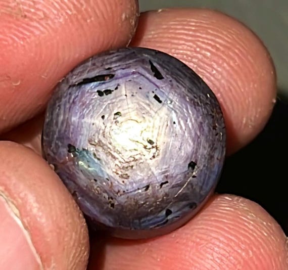 Natural Star Purple Sapphire Cabochon: 28.0 Carats, 15 Mm