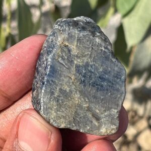Blue Sapphire Raw Crystal - Birthstone , Gemstone Sapphire Crystal Raw Kashmir Sapphire Untreated Stone Of Prosperity Healing Crystal 150cr Blue Sapphire Raw Crystal - Birthstone , Gemstone Sapphire Crystal Raw Kashmir Sapphire Untreated Stone Of Prosperity Healing Crystal 150cr