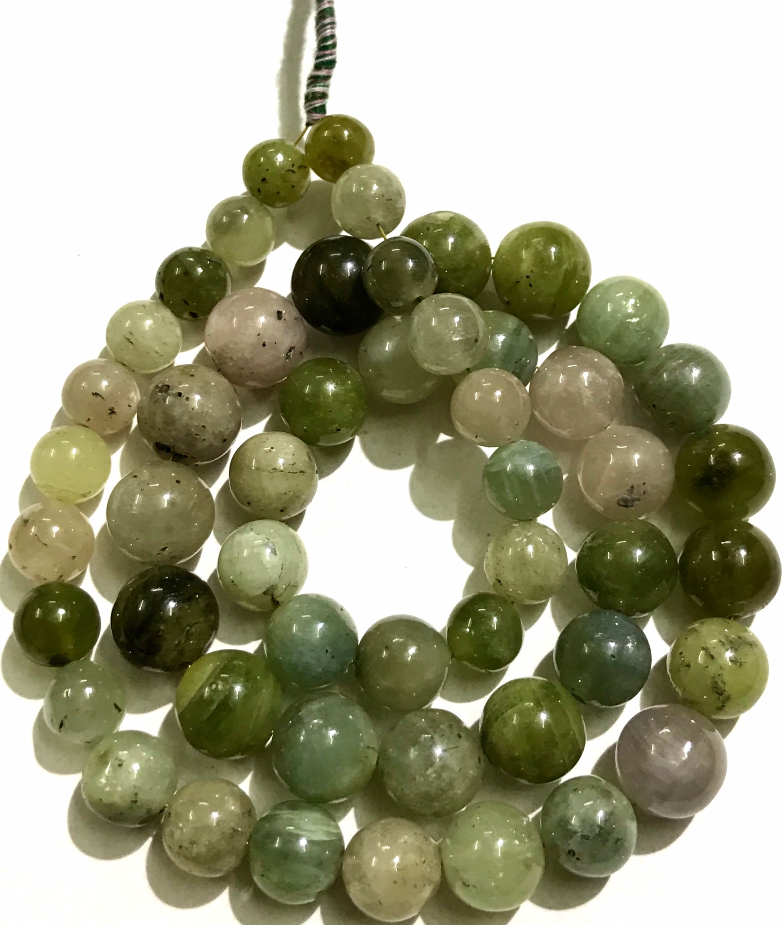 Aaa+ Green Sapphire~green Wonder Sapphire Smooth Round Shape Gemstone Beads/18” Shaded Green Sapphire Smooth Balls/8*11mm Sapphire Spheres