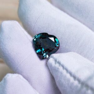 Teal Sapphire Stone 13 Mm Heart Teal Sapphire, Top Color Teal Sapphire Bluish Green Teal Sapphire Stone, Lab Grown Teal Sapphire