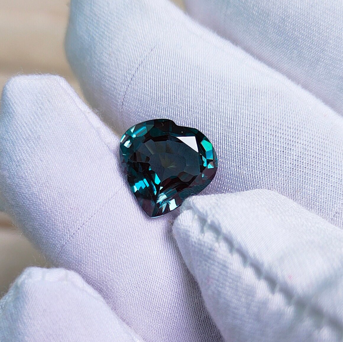 Teal Sapphire Stone 13 Mm Heart Teal Sapphire, Top Color Teal Sapphire Bluish Green Teal Sapphire Stone, Lab Grown Teal Sapphire