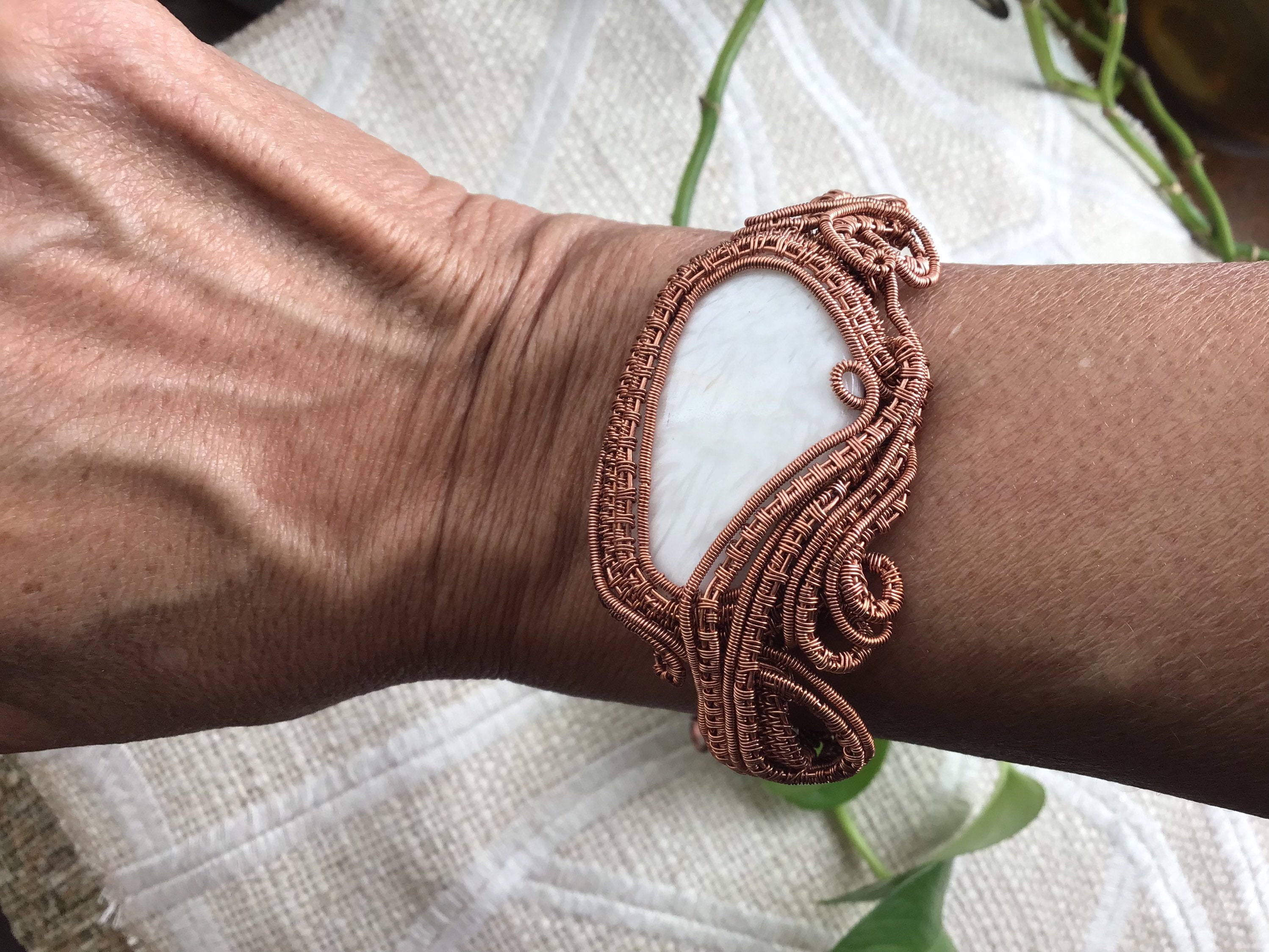 Handmade Copper Wire Weaved Scolecite Bracelet Handmade Copper Wire Weaved Scolecite Bracelet