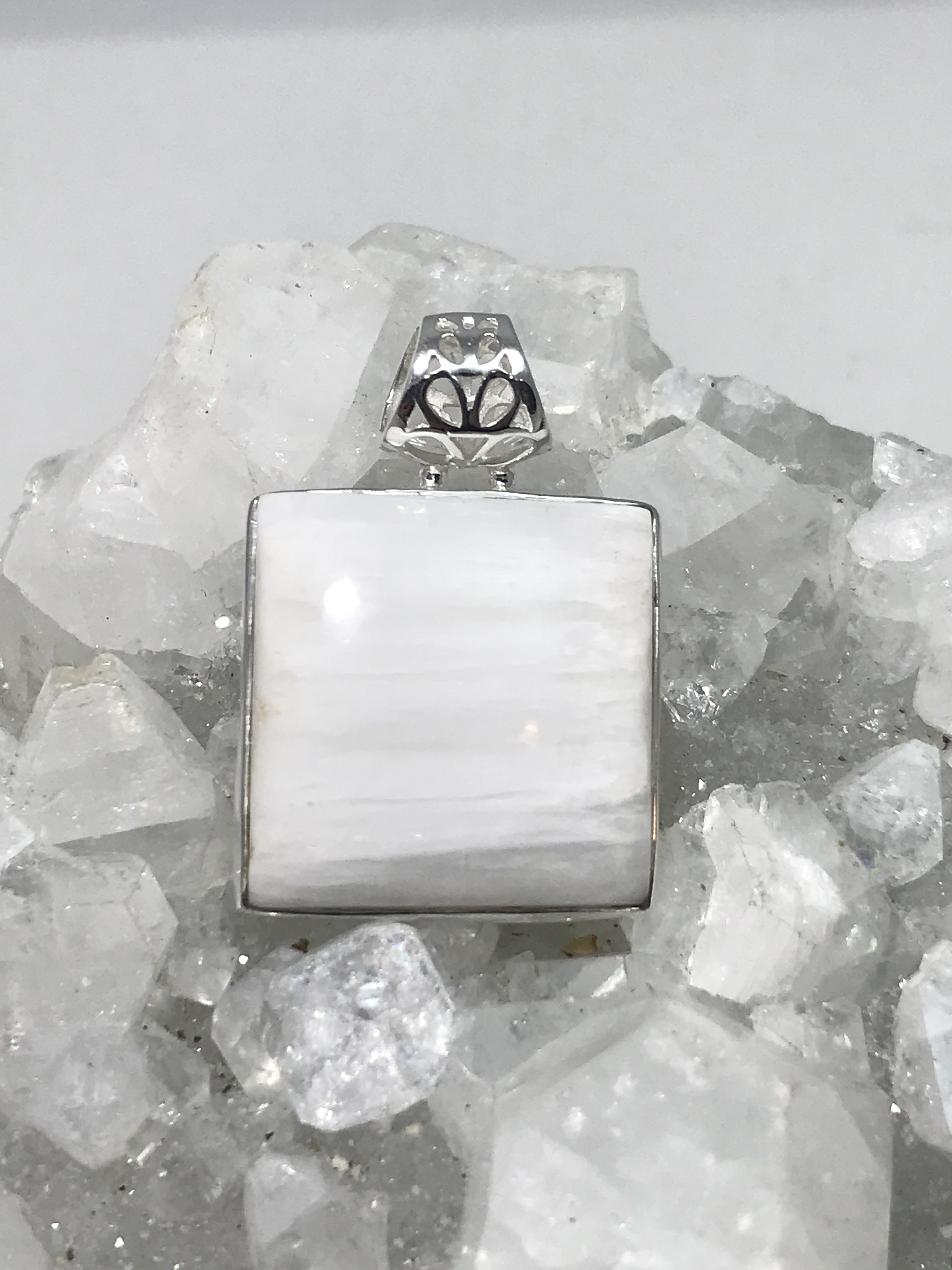 Beautiful Scolecite Pendant Beautiful Scolecite Pendant
