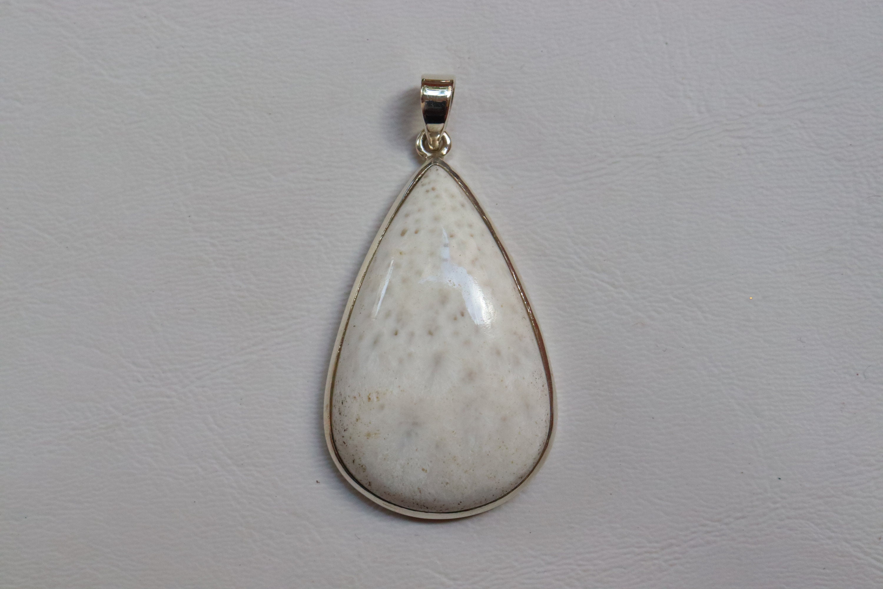 White Scolecite Silver Pendant, 925 Sterling Silver Pendant, Natural Scolecite Pendant, Anniversary Gift, Handmade Pendant, Gift For Her White Scolecite Silver Pendant, 925 Sterling Silver Pendant, Natural Scolecite Pendant, Anniversary Gift, Handmade Pendant, Gift For Her