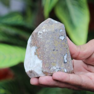 Scolecite Tower Metaphysical Healing Power Energy Aura Stone Home Decorative Tower