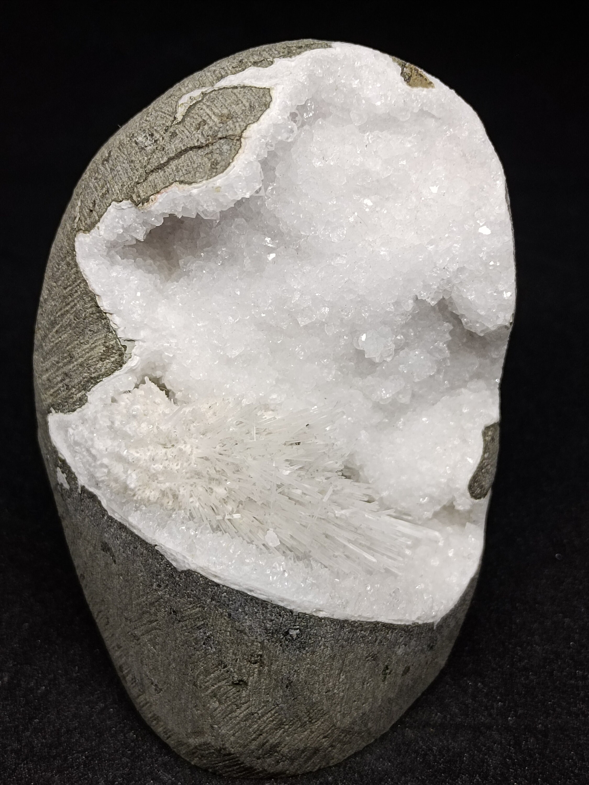 Huge Scolecite Flower Cluster: Natural Crystal Home Decorative
